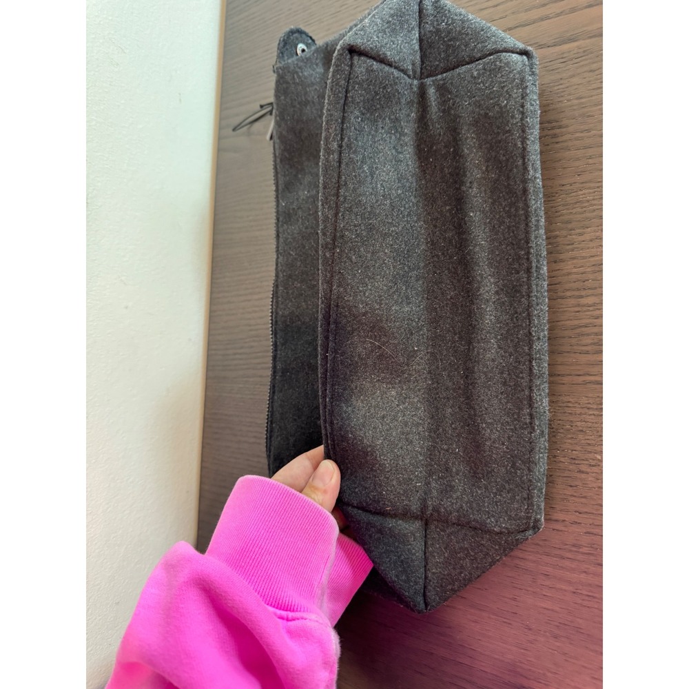 Montblanc Parfums Toiletry Dopp Kit Bag Mens OS Charcoal Grey Felt Zip Closure - Picture 3 of 9